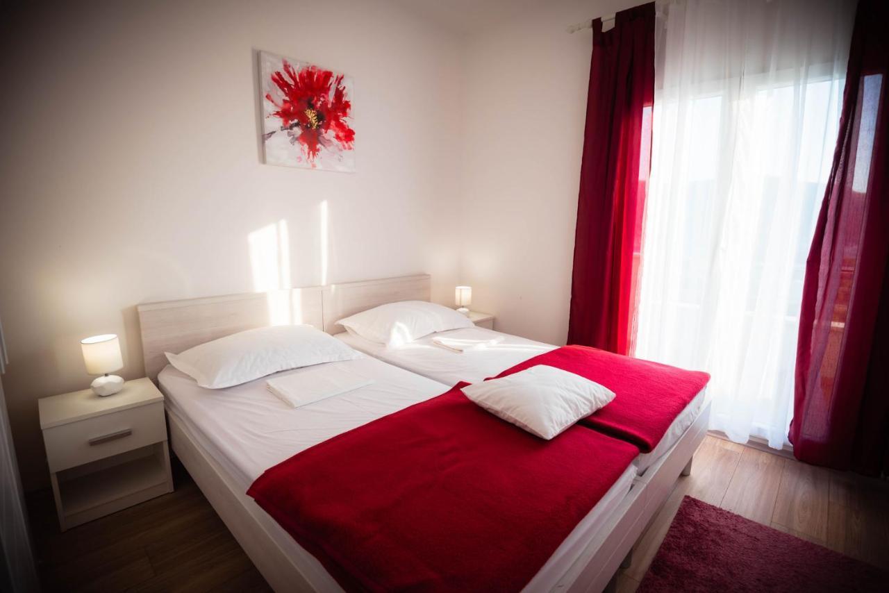 Apartmani Bare I Danica Grebaštica Exteriör bild