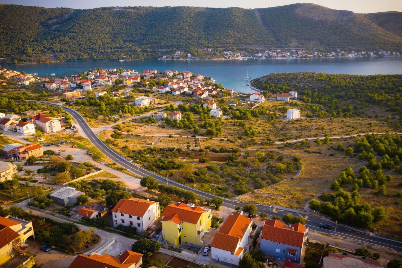 Apartmani Bare I Danica Grebaštica Exteriör bild