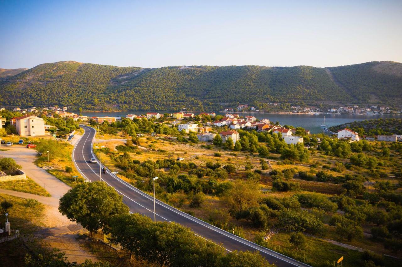 Apartmani Bare I Danica Grebaštica Exteriör bild